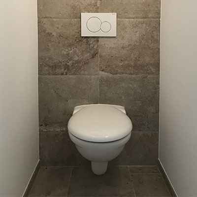 installation-toilette-plombier-bandol-83